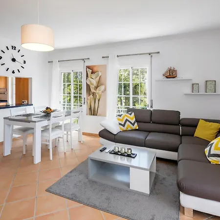 Apt. Casa Tanya * Lagos